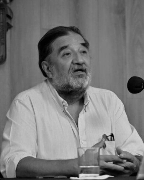 Dr. Salvador Peniche Camps
