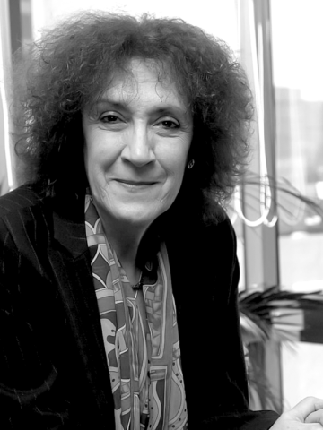 Dra.  Julia Tagüeña Parga